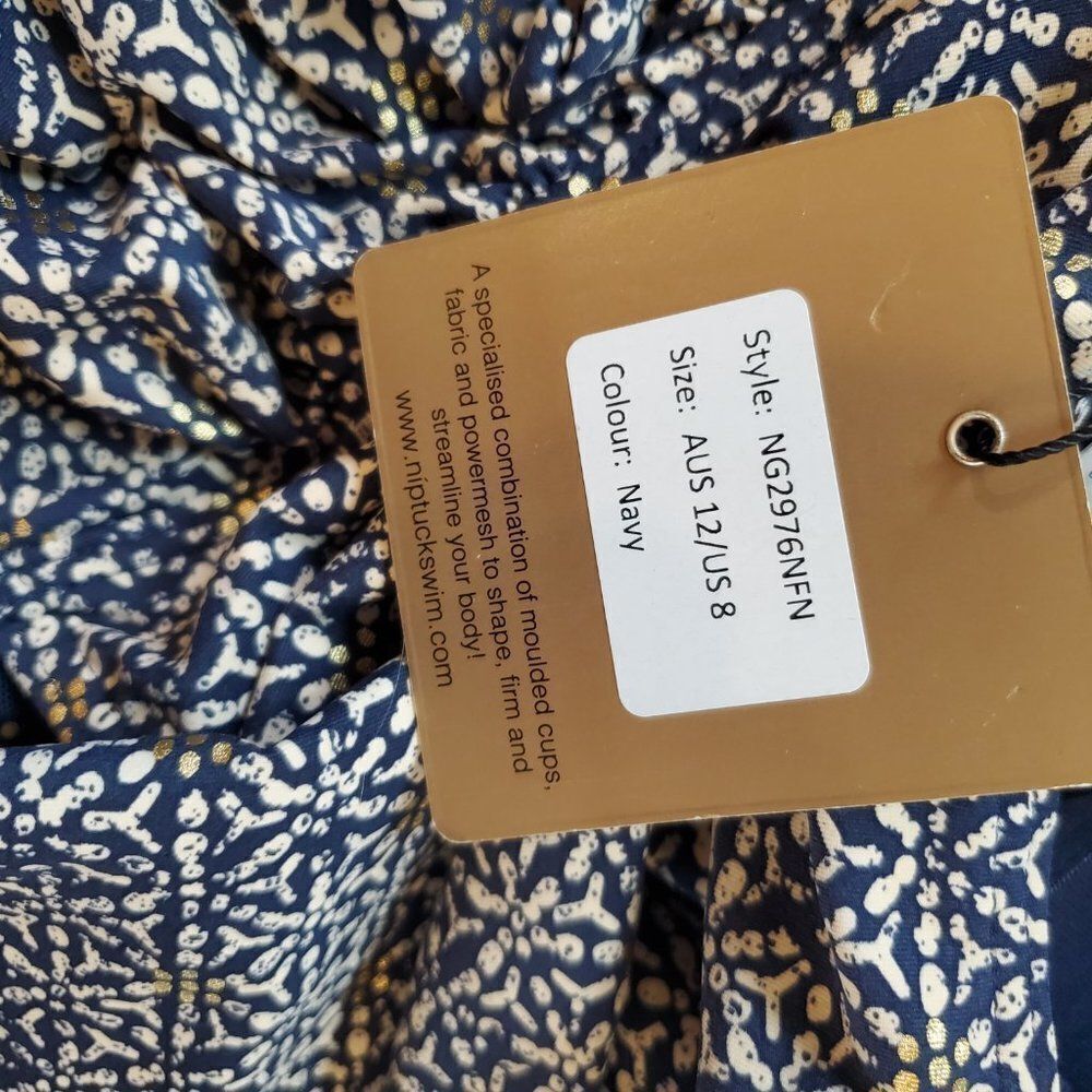 Nip Tuck Decco Foil Twist Front Tummy control Size 8 One Piece women's Swimsuit - Picture 10 of 11
